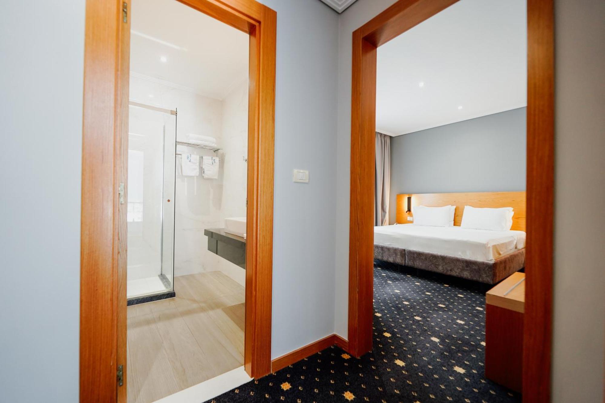Agimi Hotel Sarandë